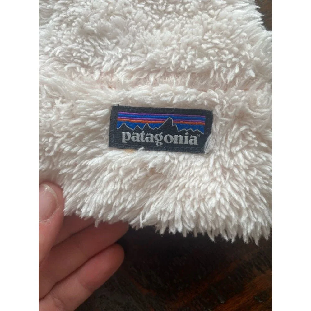Patagonia Baby Furry Friends Fleece Hat girls size 2t-5t pink beanie bear